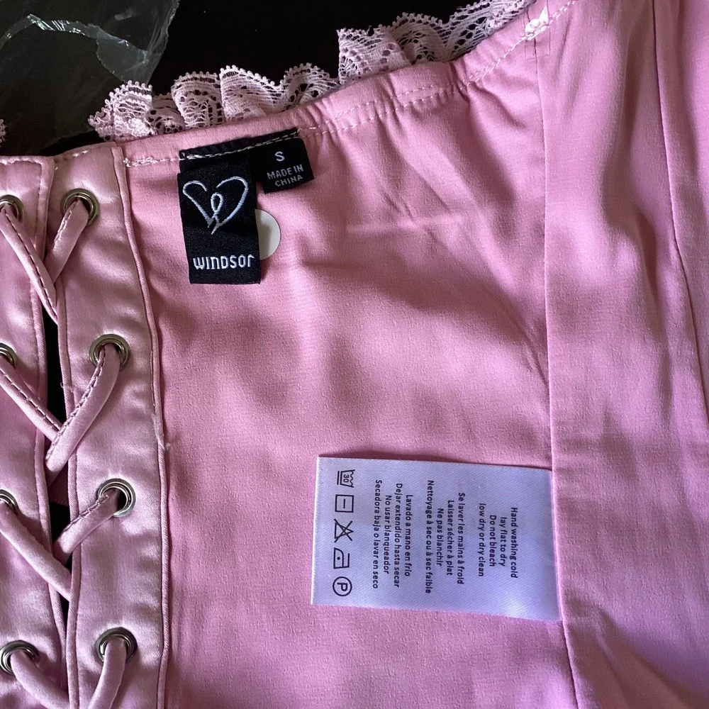 Windsor Women Y2K Pink Satin Coquette Lace Up Ruffle Corset Top Small Festival - Picture 4 of 8